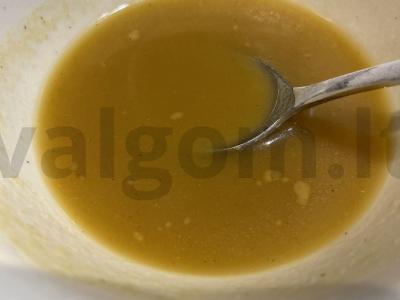 Vištienos kepsneliai medaus ir garstyčių marinate Žingsnis 1