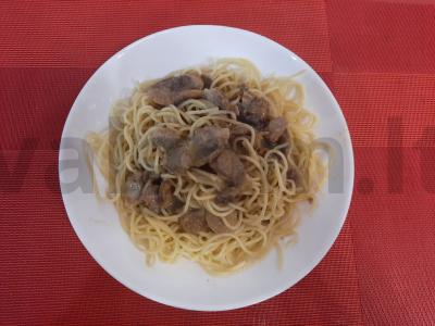 Spagečiai su grybais grietinėlėje pagrindine nuotrauka