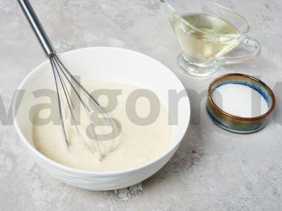 Blyneliai su klevų sirupu Žingsnis 1