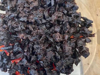 Virtos jautienos salotos su džiovintomis slyvomis Žingsnis 4