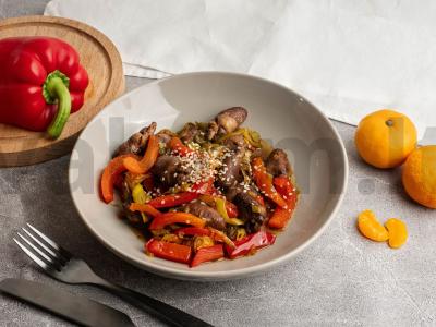 Šiltos salotos su vištienos širdelėmis ir sojų padažu Žingsnis 5