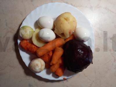 Salotos "Šprotai po kailiu" Žingsnis 1