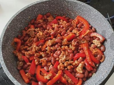 Raudonųjų pupelių lobio su malta mėsa Žingsnis 3