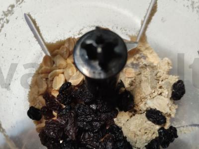 "Sultana" saldainiai su halva sausainių pabarstukuose Žingsnis 3