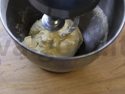 Karamelinės bandelės Žingsnis 4