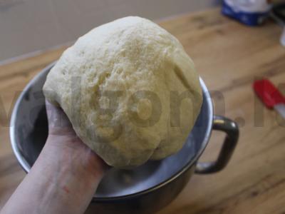 Karamelinės bandelės Žingsnis 6