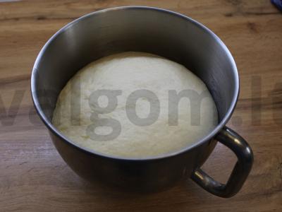 Karamelinės bandelės Žingsnis 9