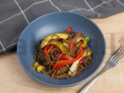 Soba su avokadais ir grybais pagrindine nuotrauka