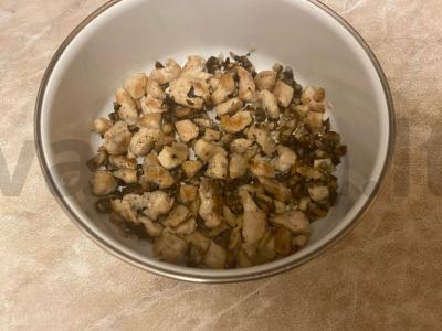 Sumuštiniai su vištiena ir grybais "Asorti" Žingsnis 2