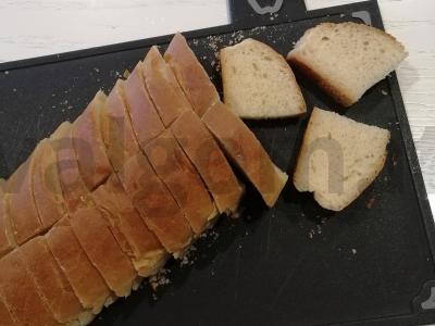 Brusketos su varške ir saulėje džiovintais pomidorais Žingsnis 1