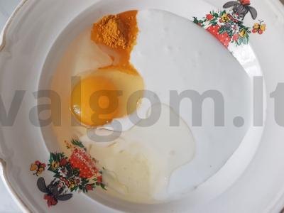 Mielinės ciberžolės bandelės be mielių Žingsnis 1