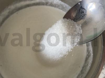 Plikyti blyneliai su šokoladu Žingsnis 4