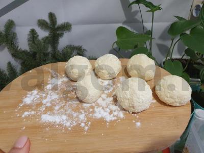 Sūrio pyragaičiai su avietėmis Žingsnis 3