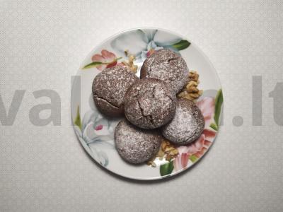 Aromatingi riešutų sausainiai su kakavos priedu pagrindine nuotrauka