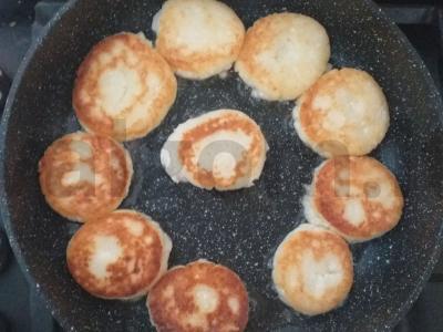 Purūs vaniliniai sūrio pyragėliai Žingsnis 5
