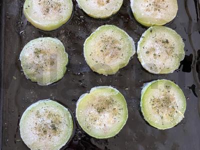 Skanus cukinijų patiekalas Žingsnis 2