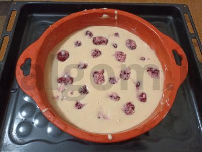 Jogurtinis pyragas su braškėmis Žingsnis 4