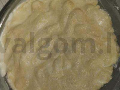 Švelnus pyragas su grietine ir sviestu Žingsnis 9