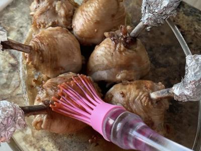 Vištienos kojos adžikos ir garstyčių marinate Žingsnis 5