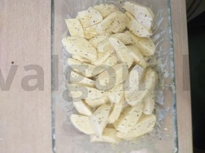 Gardžios bulvės su žolelėmis Žingsnis 1