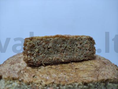 Morkų pyragas pagrindine nuotrauka