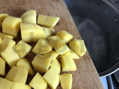 Švelni vištienos sriuba su vermišeliais Žingsnis 2