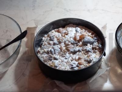 Kreminis pyragas su džiovintais vaisiais ir trijų grūdų dribsniais Žingsnis 8