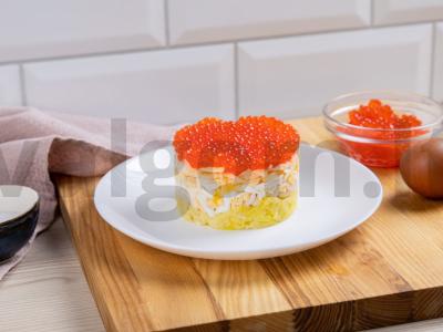 Salotos "Carskij" su kalmarais ir kiaušiniais Žingsnis 4