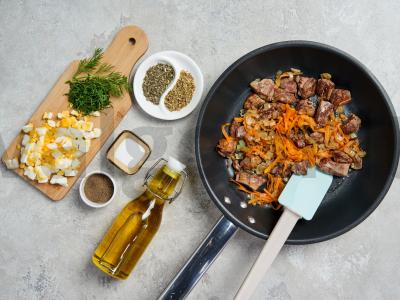 Salotos su kukurūzais ir vištienos kepenėlėmis Žingsnis 1