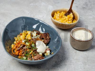 Salotos su kukurūzais ir vištienos kepenėlėmis Žingsnis 2