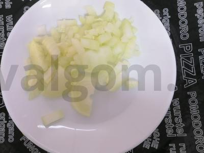 Švelnaus skonio moliūgų ir cukinijų kreminė sriuba Žingsnis 2