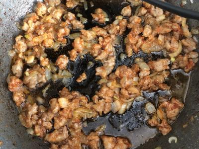 Bulvių makaronai su malta mėsa ir kečupu Žingsnis 4