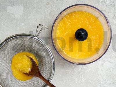 Mango ir apelsinų varškė Žingsnis 1