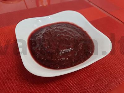 Šlamučių uogienė pagrindine nuotrauka