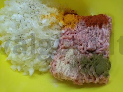 Kalakutienos kotletai Žingsnis 2