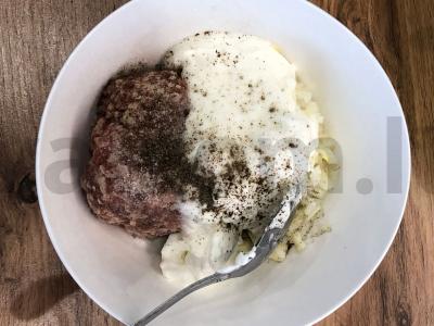 Mėsos pyragas Žingsnis 1