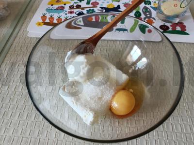 Kūdikių varškės blyneliai Žingsnis 1