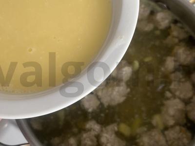 Lengva sriuba a la meatball. Žingsnis 7