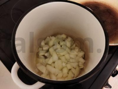 Makaronai pomidorų ir pipirų padaže Žingsnis 1