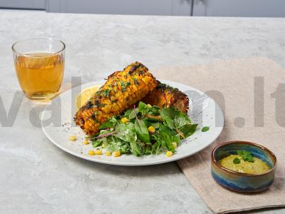 Kepti kukurūzai su pesto padažu pagrindine nuotrauka