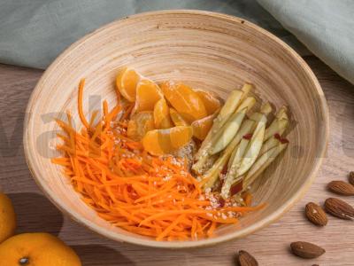 Vitaminų salotos su obuoliais ir mandarinais Žingsnis 2