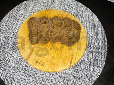 Brusketos su saulėje džiovintais pomidorais ir avokadais Žingsnis 1