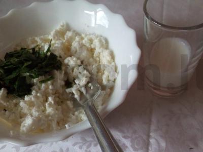 Pipirai, įdaryti varške ir žolelėmis Žingsnis 4