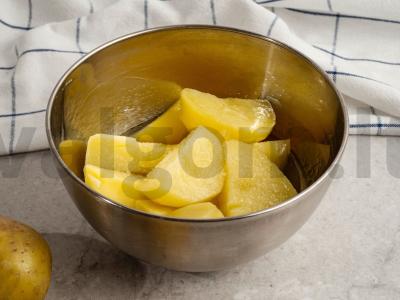 Bulvių košė su virtomis dešrelėmis Žingsnis 2
