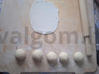 Klasikinis kystybye su bulvėmis Žingsnis 1