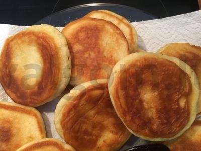 Kefyro blyneliai "Pusryčiams" pagrindine nuotrauka
