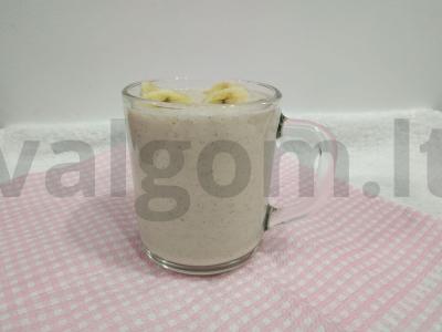 Bananų kefyro kokteilis pagrindine nuotrauka