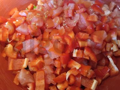Graikiškos salotos su Provanso žolelėmis Žingsnis 6