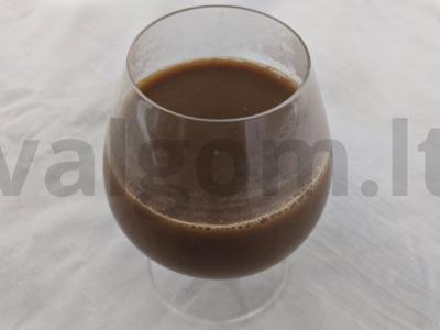Greitas kavos gėrimas su tamsiuoju romu ir grietinėle Žingsnis 2