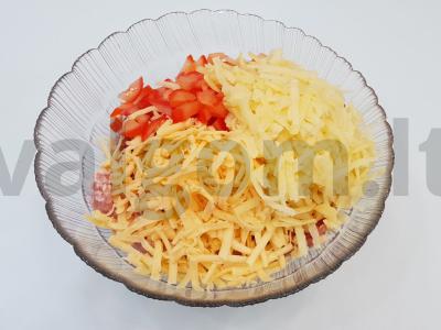 Orkaitėje keptos paprikos su neįprastu įdaru Žingsnis 4